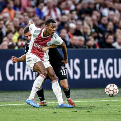 Tomado de Twitter Ajax