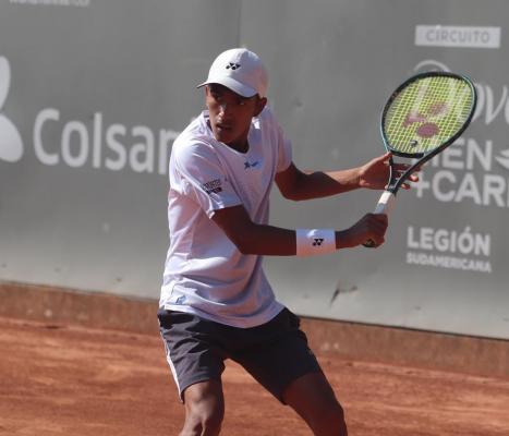 Tenis
