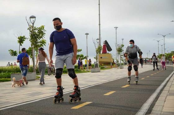 Patinaje en el Gran Malecón de Barranquilla