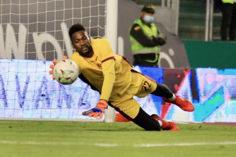 Alexander Domínguez contra Nacional