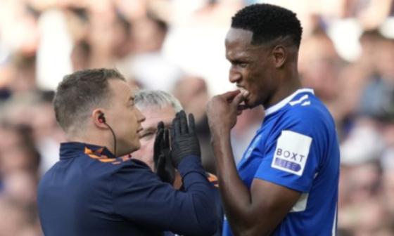 Yerri mina lesionado