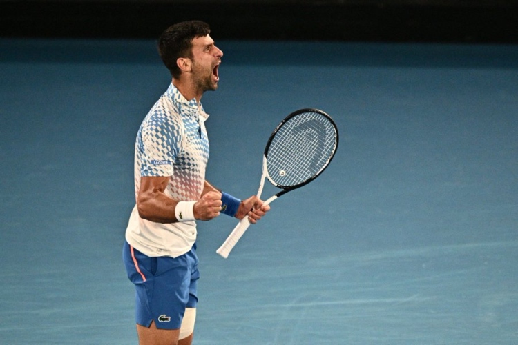 'Look' de campeón: Djokovic superó a Rublev y se mete a semis