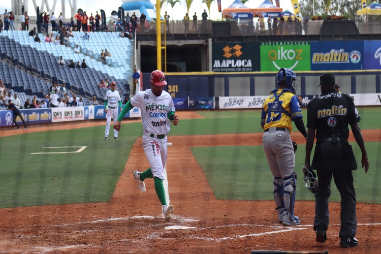 Serie del Caribe: Cañeros vencieron a Vaqueros de Montería