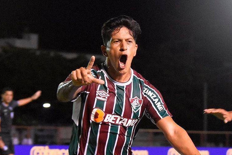 ¿Para el Puskás? Germán Cano anotó este golazo
