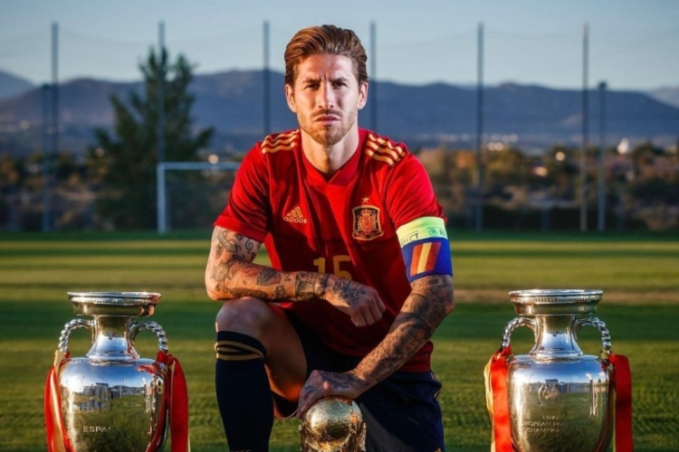 Sergio Ramos confirmó su retiro de 'La Roja'