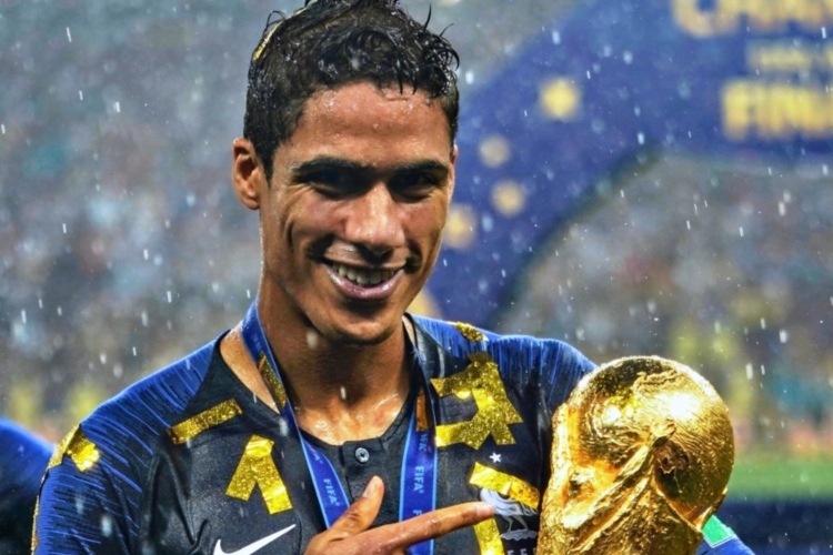 varane-retiro-seleccion-francia