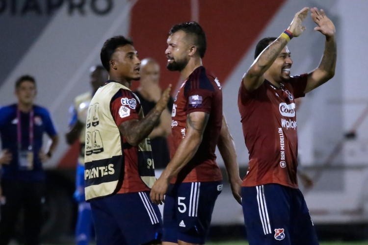 El DIM acaricia los ocho tras vencer al Huila