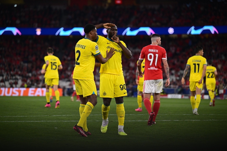 Inter de Milán derrotó a Benfica de visita en Champions League