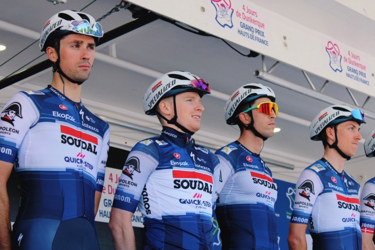 Covid-19 sigue haciendo estragos en el Giro de Italia: Soudal Quick-Step pierde cuatro corredores más