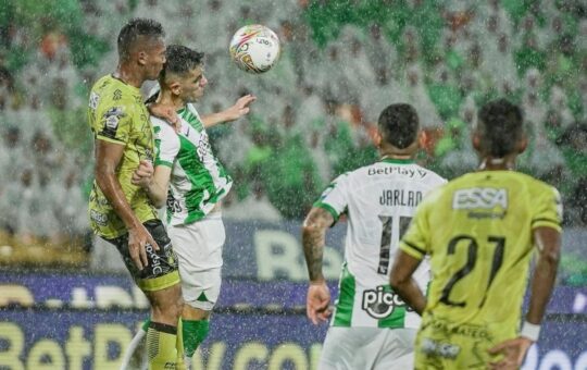Liga Colombiana: Alianza Petrolera sigue líder tras empatar con Nacional