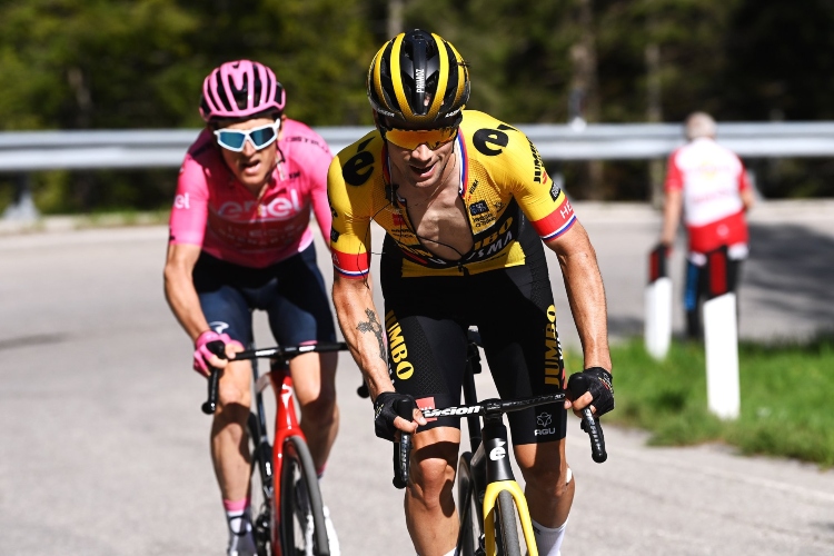 Primoz Roglic pone a prueba a Thomas en el Giro de Italia: Filippo Zana gana la etapa 18