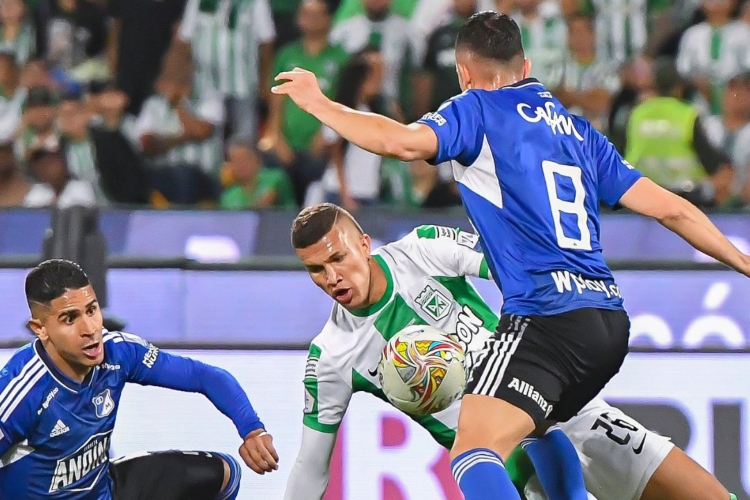 Embajadores y Verdolagas dejaron la llave abierta en la definición por el título de Liga