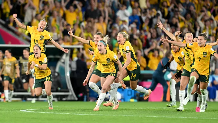 Australia espera a Inglaterra para definir las semifinales del Mundial Femenino