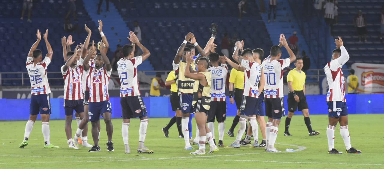 Remontada tiburón. Junior ganó en casa ante un emocionante encuentro frente a América de Cali en Barranquilla