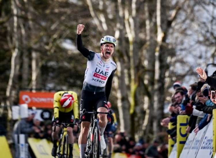 París-Niza; Almeida ganó la cuarta etapa y Buitrago abandonó - Foto: Tomada de @ParisNice