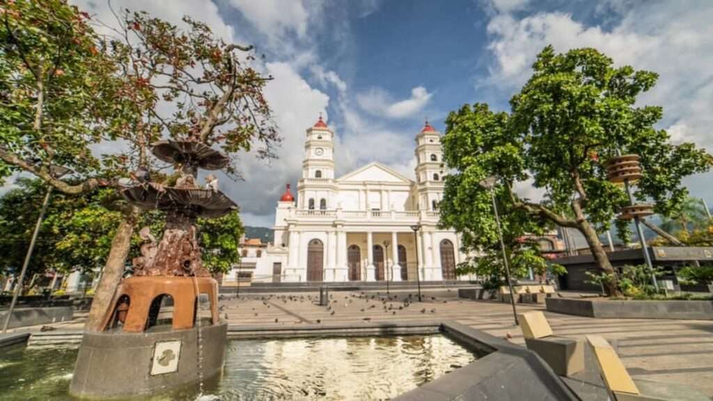 Envigado-3