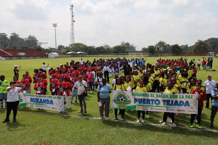 II versión del torneo "Rodamos el balón por la Paz" en el Cauca Mininsterio del Deporte