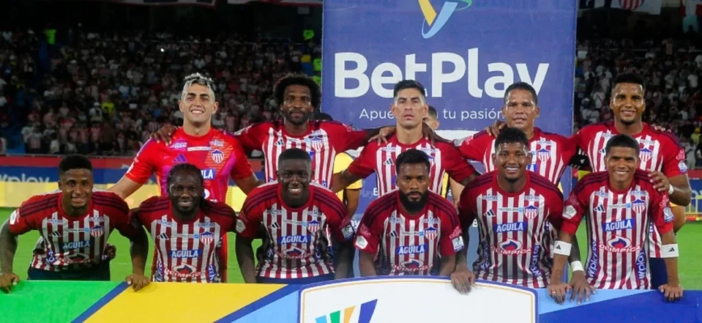 once de Junior H.jpg