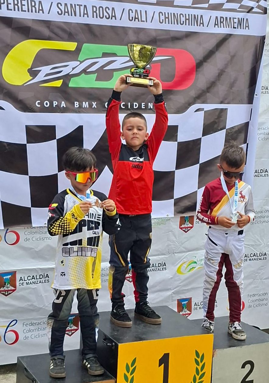 PHOTO-2025-10-27-12-35-06 (1)