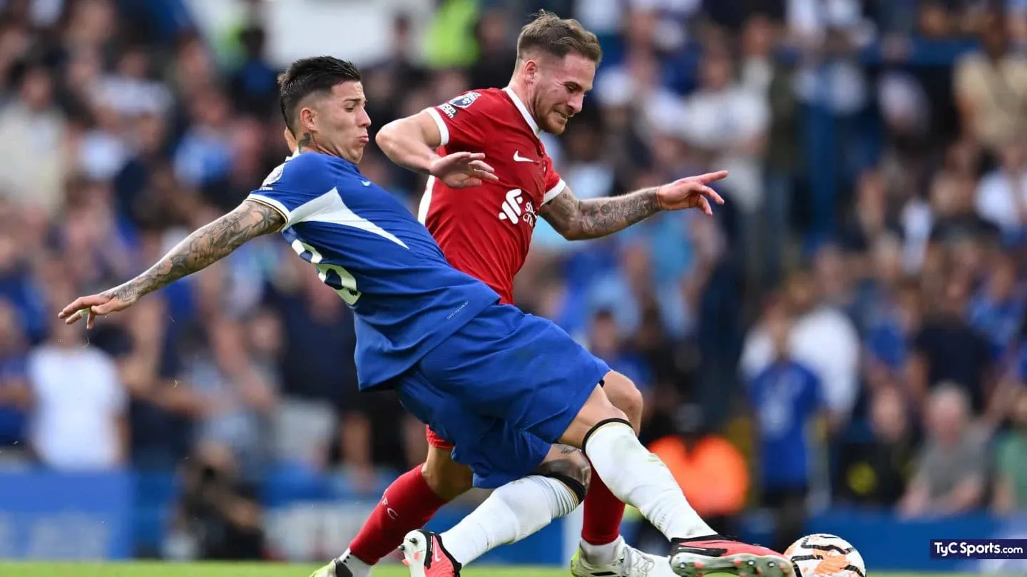 enzo-fernandez-y-alexis-mac-allister-en-chelsae-vs-liverpool_1440x810_wmk