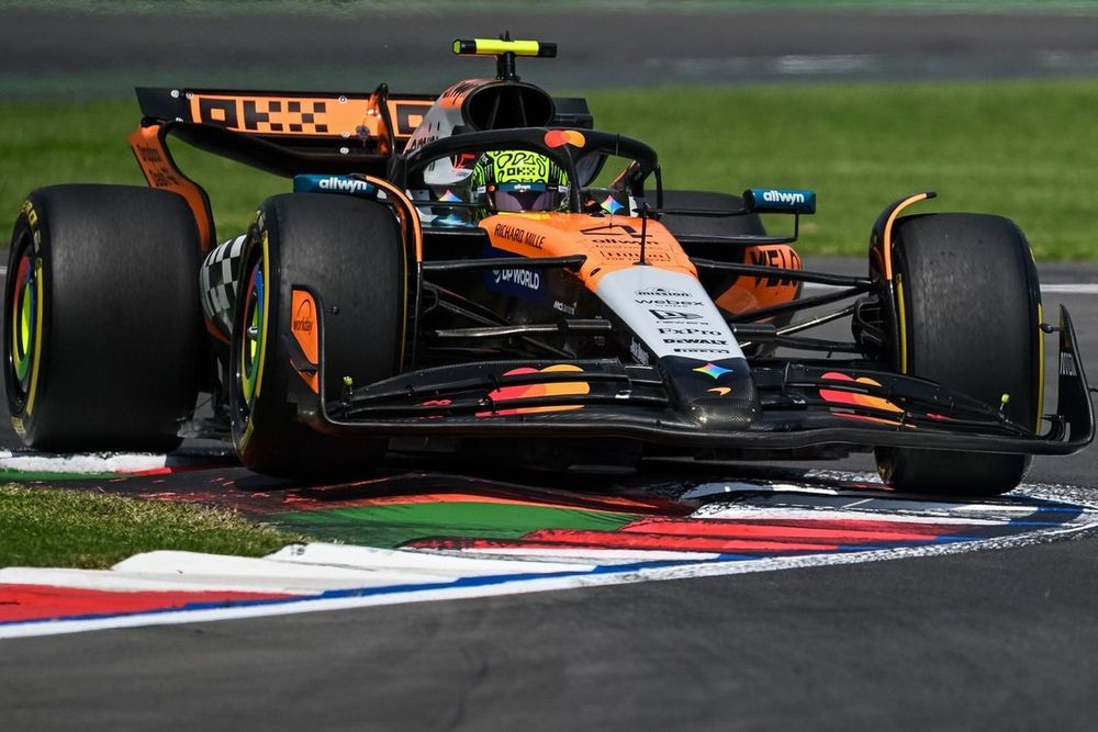 lando-norris-mclaren-2