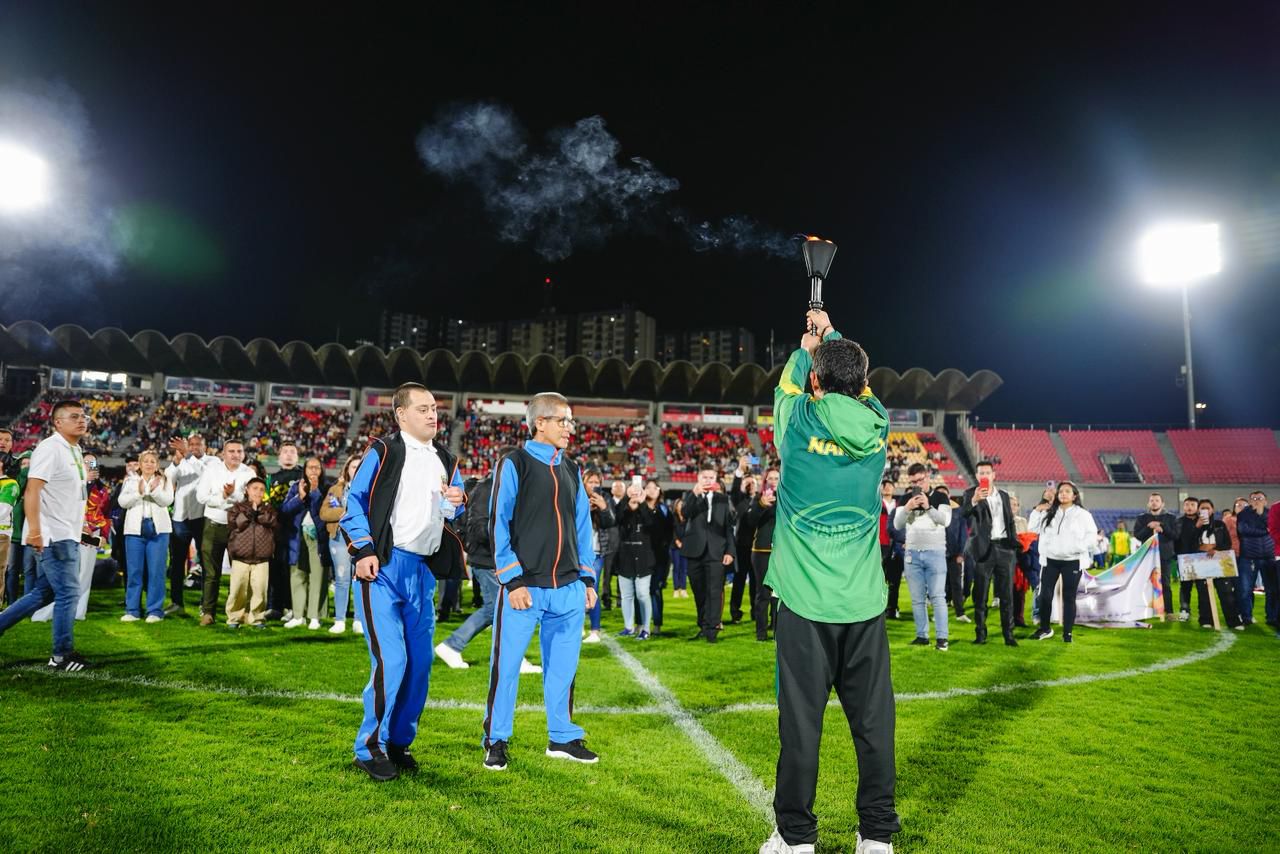 1f907a24-78f2-475b-9dab-cccce363c16f