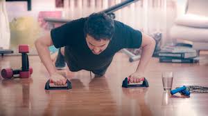 Ejercicio físico moderado: la actividad que mejora los síntomas del Covid persistente, según estudio