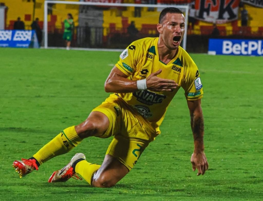 Rumor: Luciano Pons habría llegado a acuerdo con Bucaramanga para 2026