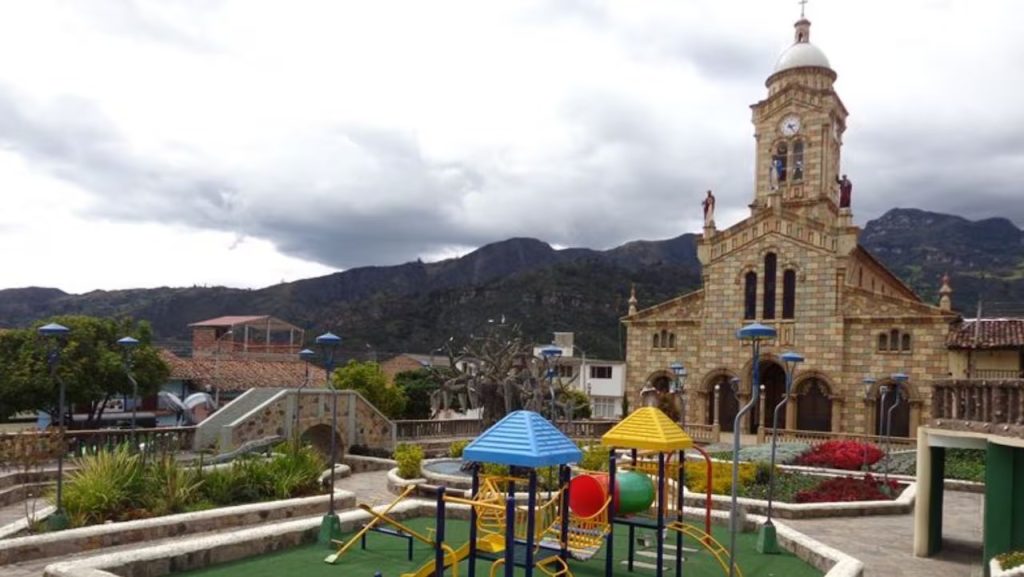 Los encantos del pueblo boyacense ‘cercado de la esposa’: tradición y paisajes que enamoran