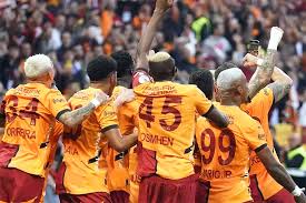 EQUIPO GALATASARAY