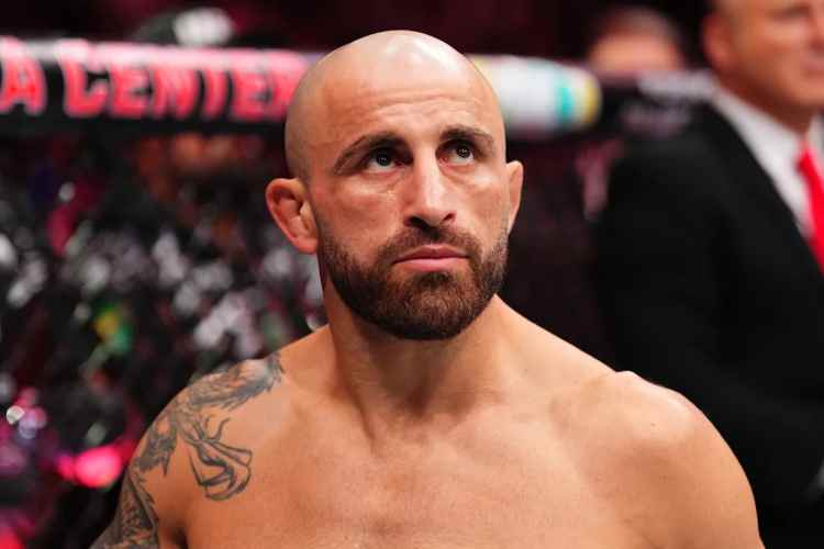Volkanovski Retiene el Título de Peso Pluma en UFC 325 con Dominio Total