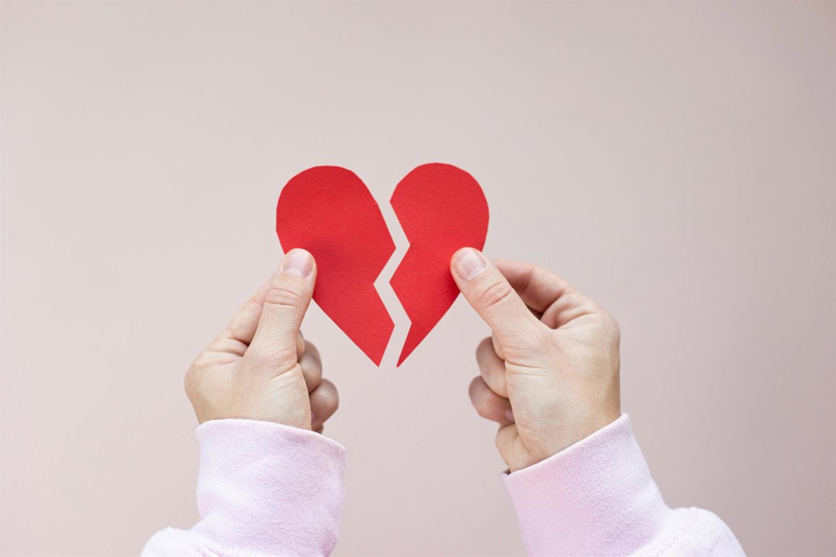Militares "buscando el amor" y falsas agencias de citas: estafas románticas a tener en cuenta este San Valentín