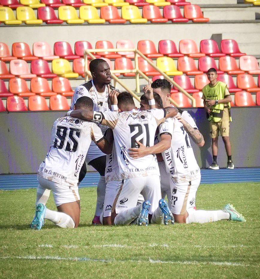 Llaneros derrotó 2 – 0 a Jaguares en el Rey Pelé