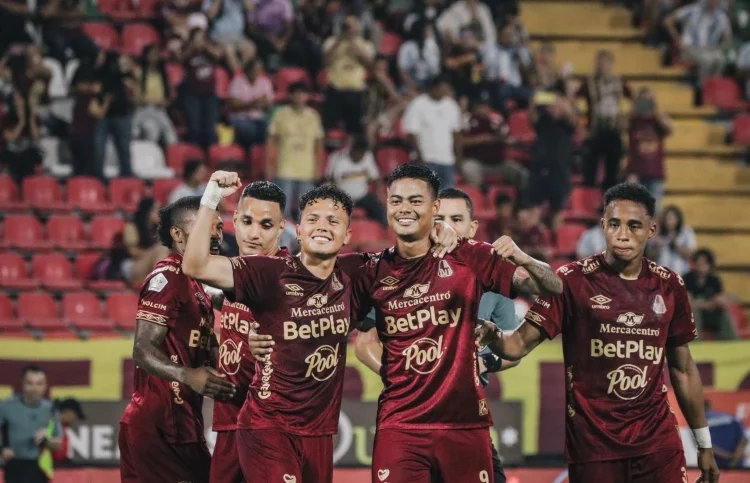 El equipo pijao hizo respetar su localía en el Manuel Murillo Toro, dominó el encuentro de principio