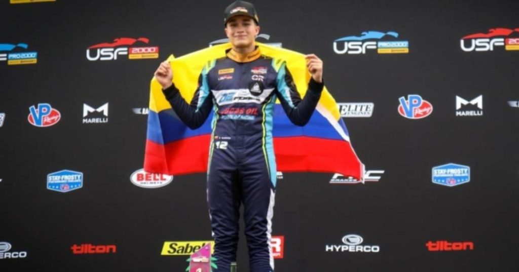 triunfos-sebastian-garzon-en-usf2000-deportista-equipo-bogota
