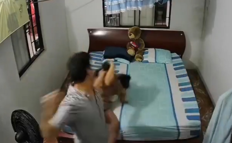 Brutal agresión contra una mujer y su recién nacido en Puerto López