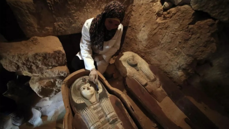 Egipto frustra la venta ilegal de un sarcófago romano de 1.500 años