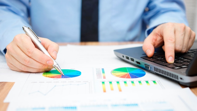 Empresas que gestionan sus datos de manera estratégica pueden reducir hasta 25% sus costos