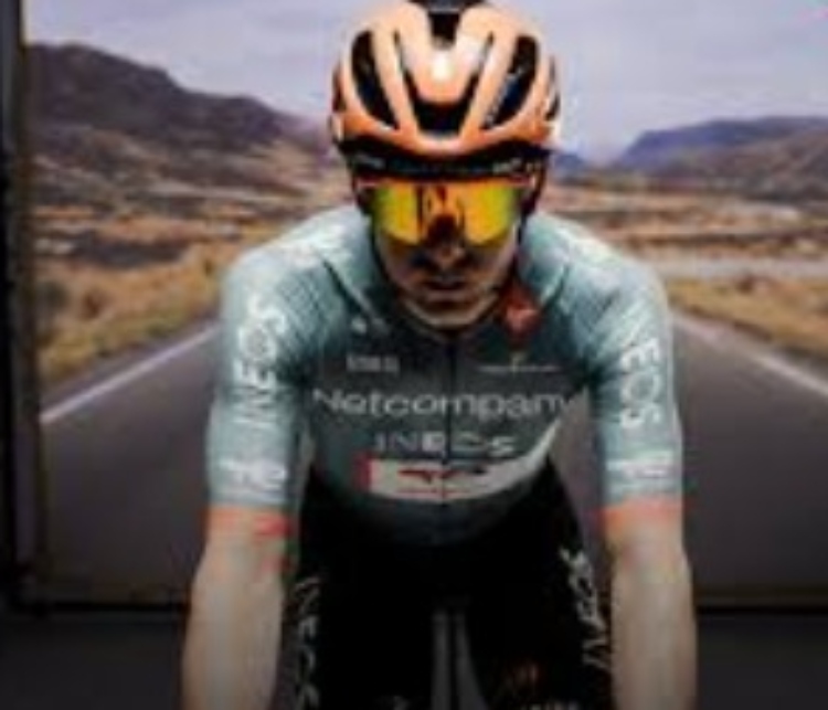 Giro de Italia 2026_ Egan Bernal y el INEOS sueñan con la maglia rosa