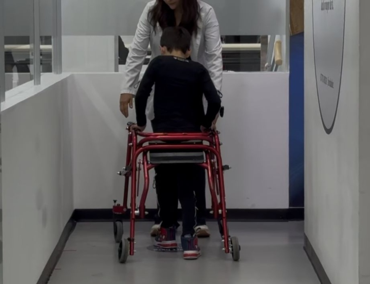 Hasta 3% de los niños en Latinoamérica tiene discapacidad motora_ en Colombia el diagnóstico sigue l