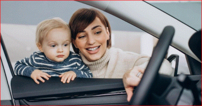 Mamás influyen en la eleccion del carro