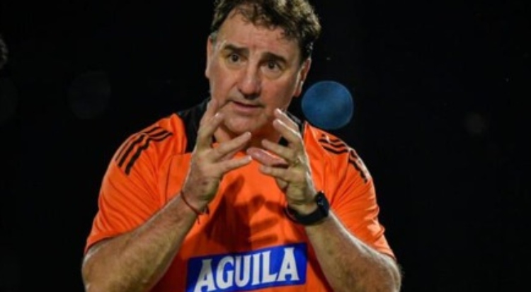Néstor Lorenzo pierde piezas importantes en la preparación de Colombia