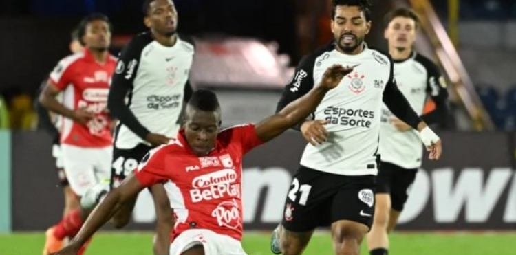 Santa Fe igualó con Corinthians y se aleja de octavos en Libertadores 2026