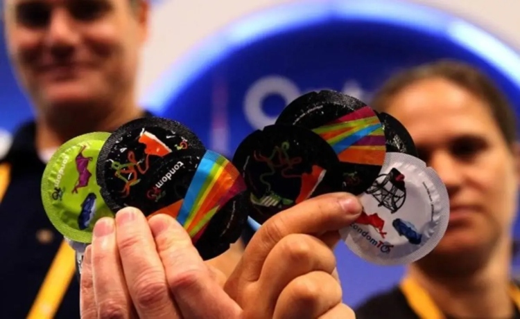 Toronto lanza campaña de salud sexual creativa para los aficionados de la Copa Mundial de la FIFA 20