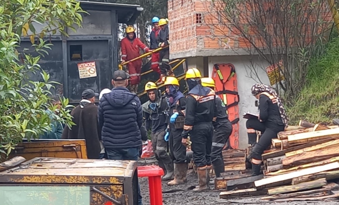 Gobernador Cundinamarca- Bomberos de Cundinamarca- Sutatausa- 5jun-Cundinamarca- Mina Carbón- Muertos- explosión-
