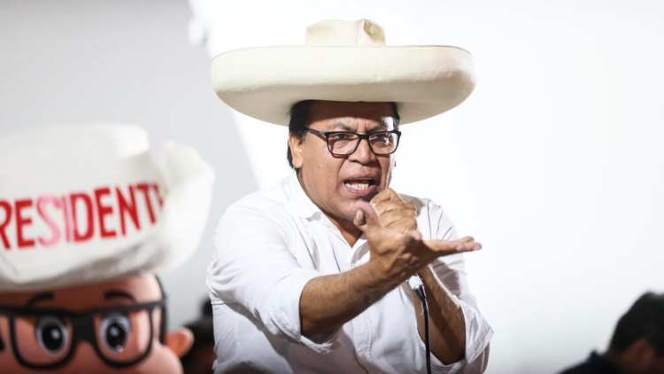 El Jurado Electoral Especial de Perú desestima el recurso de Roberto Sánchez