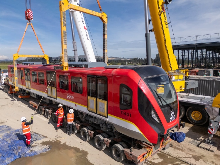 La Alcaldía de Bogotá celebra la consolidación de la flota de la Línea 1 del Metro