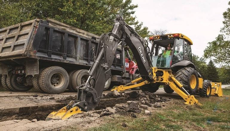 La Alcaldía de Bogotá impulsa el ascenso tecnológico de la maquinaria amarilla