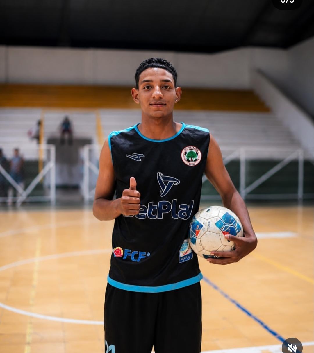 Santiago Rivera impulsa fútbol sala colombiano