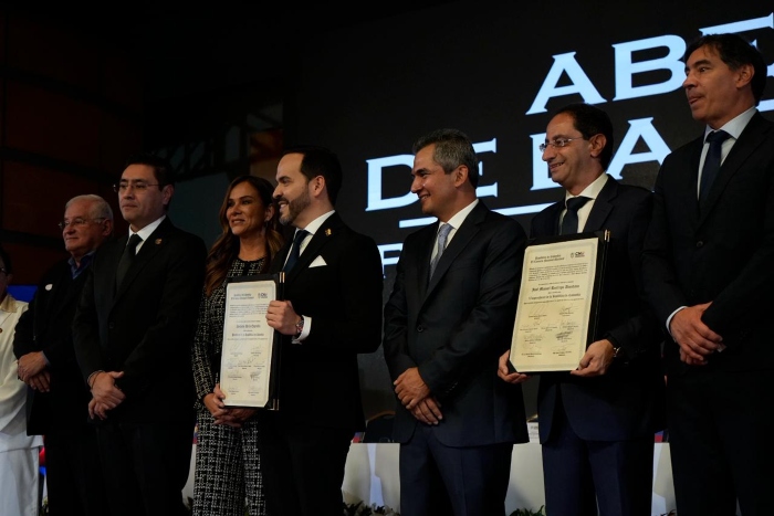EN VIVO Acto de entrega de credenciales a Abelardo De La Espriella y José Manuel Restrepo Abondano